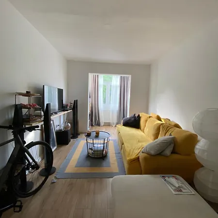 Apartment Seayoutanned *